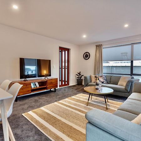 Stylish City Apartment On Bealey Крайстчёрч Экстерьер фото